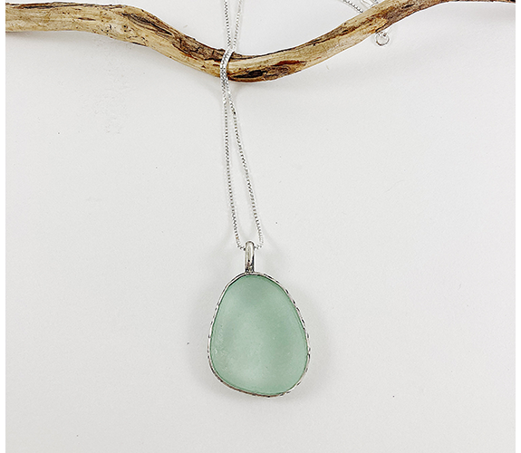 "California Sea Glass" necklace - Andi Clarke